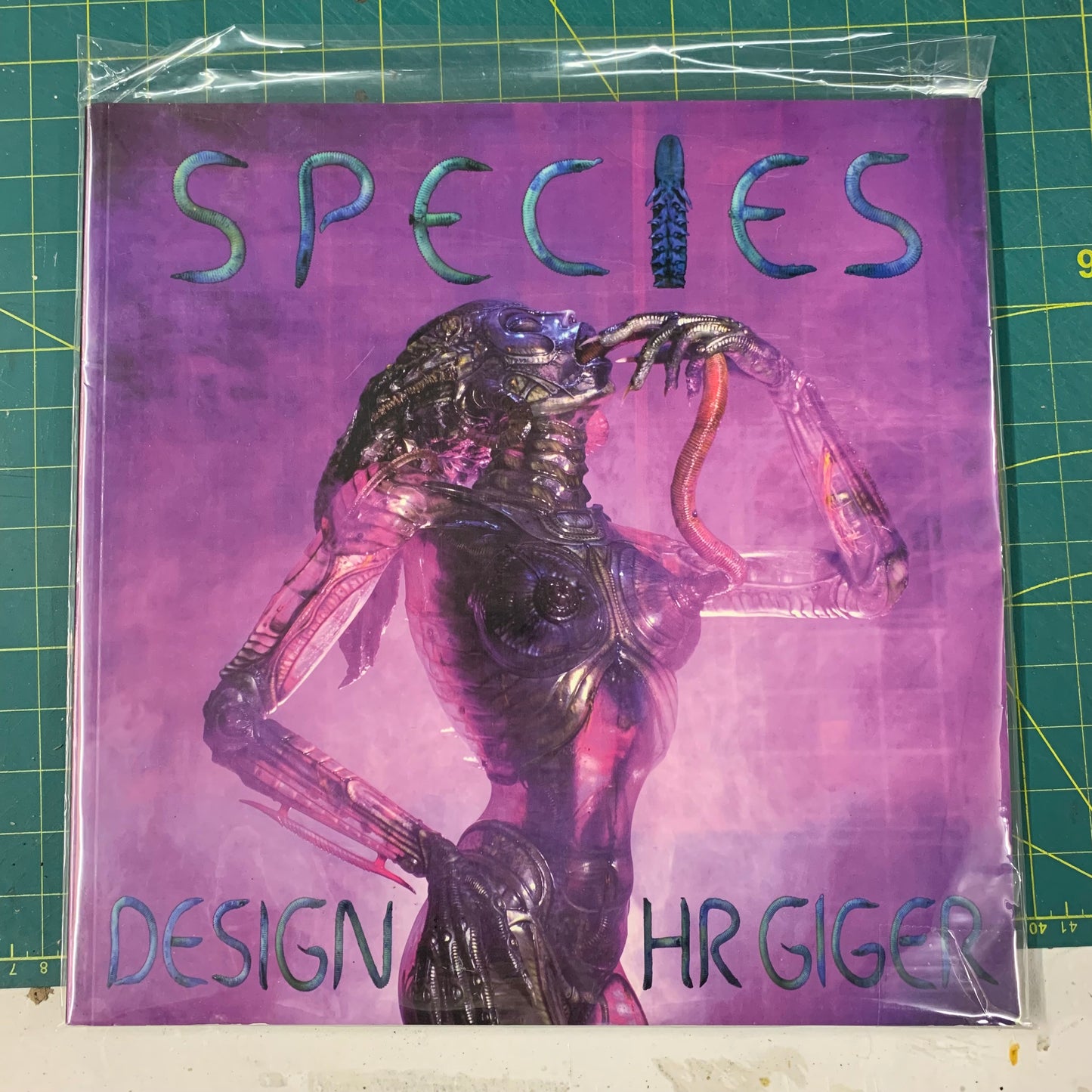 Species (German edition)