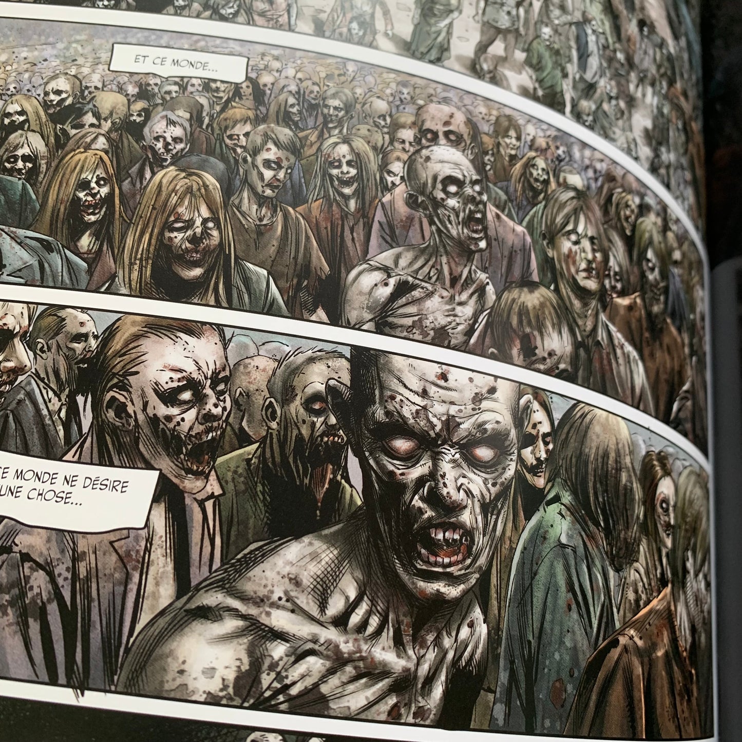La Nuit des morts-vivants - Tome 03: Petits secrets de famille