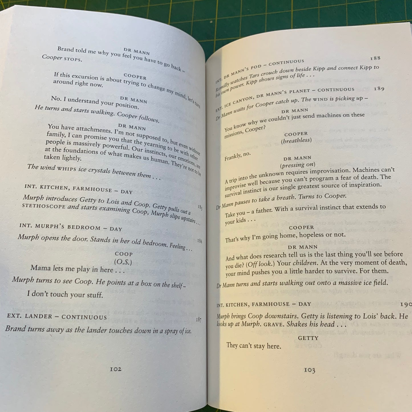 Interstellar: The Complete Screenplay With Selected Storyboards