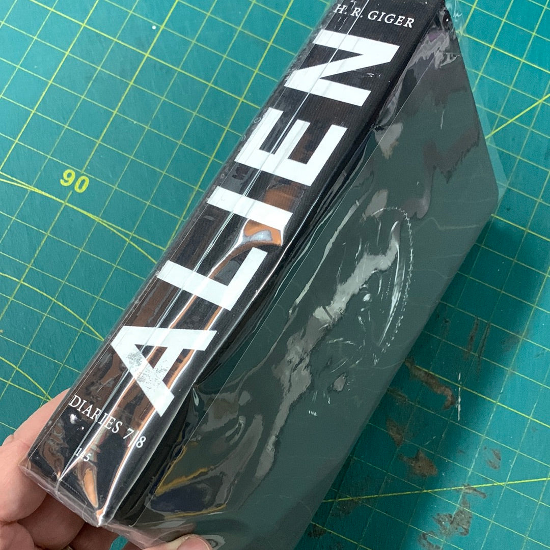 H.R. Giger – Alien Diaries