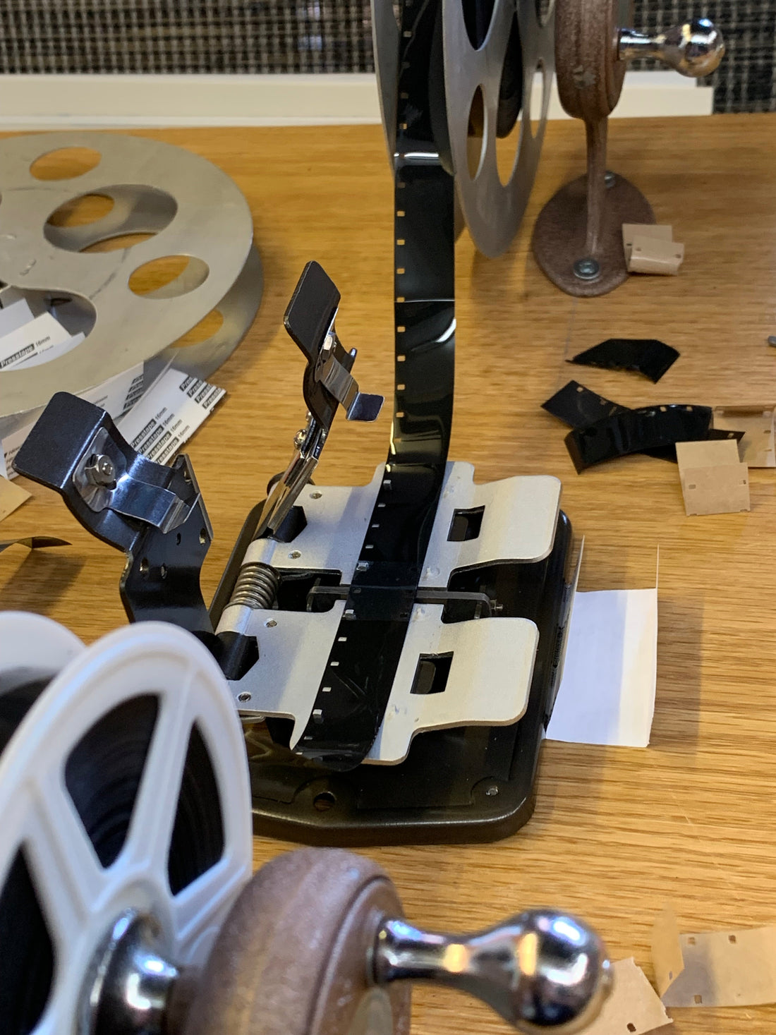 Ça se trouve encore, des Super 8 et de la pellicule 16mm!