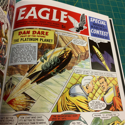 Dan Dare Pilot of the Future — The Earth Stealers