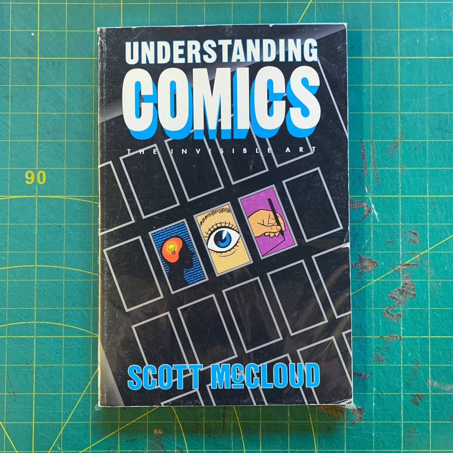 Understanding Comics: The Invisible Art