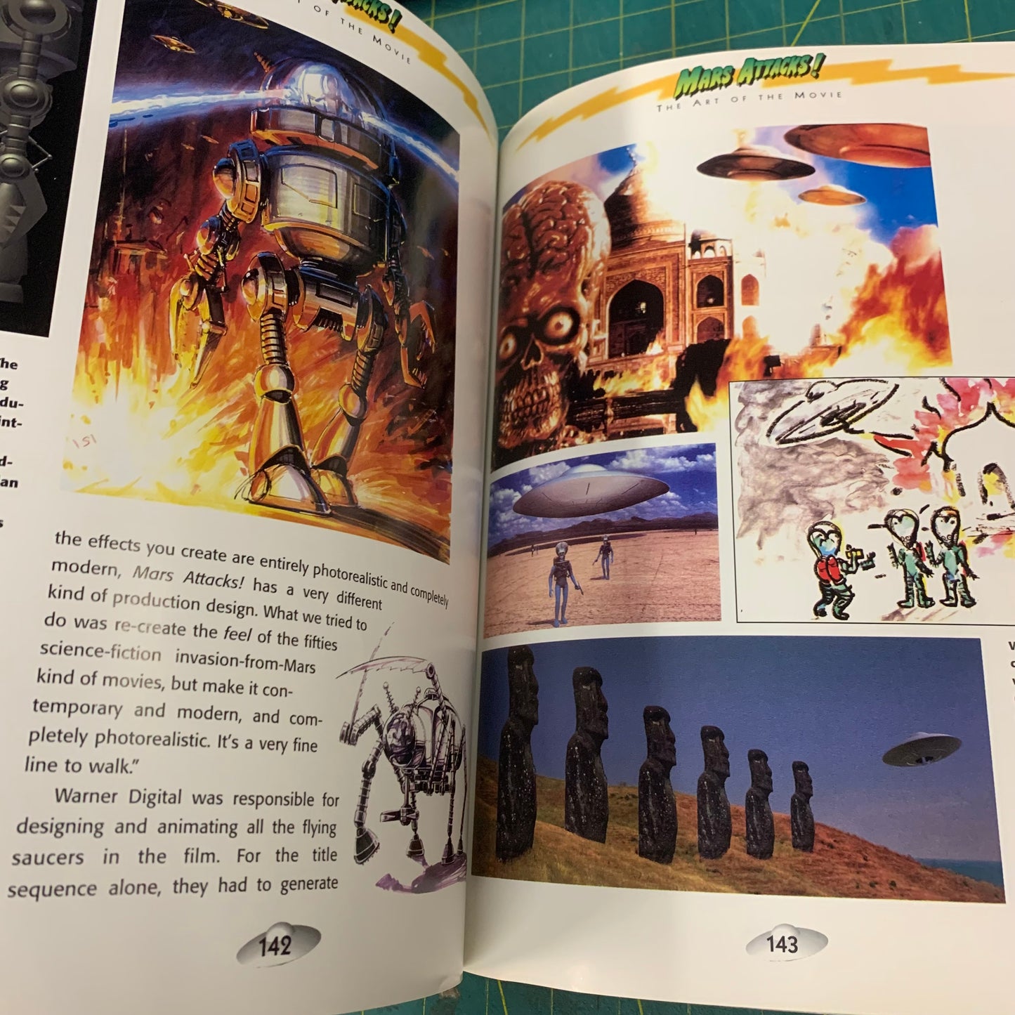 Mars Attacks: The Art of the Movie