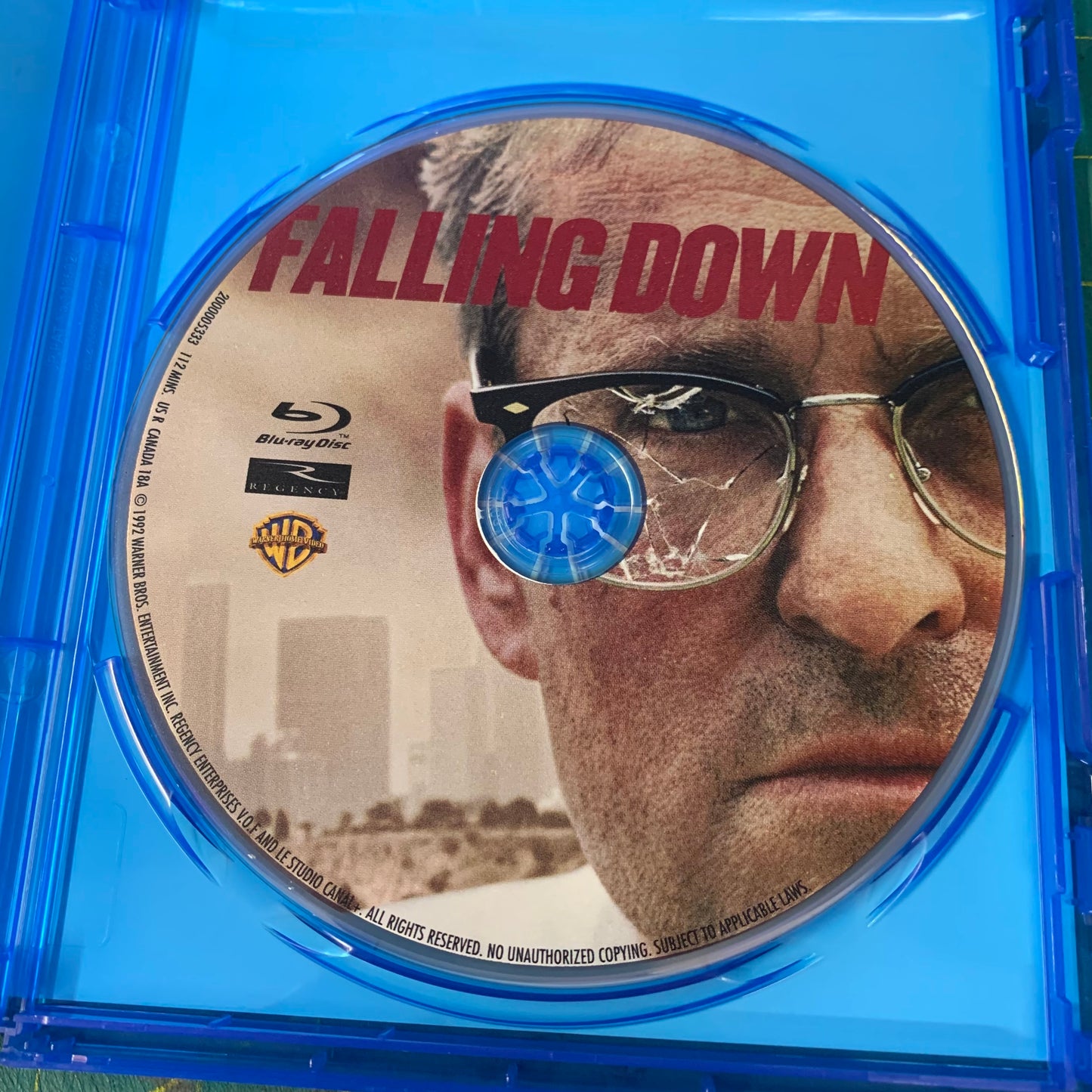 Falling Down (L'Enragé)