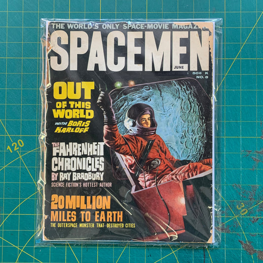 Spacemen Magazine (No. 8)