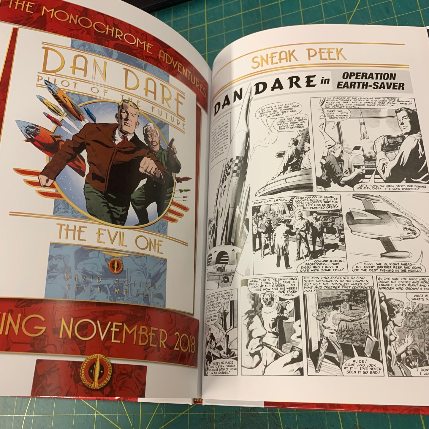 Dan Dare Pilot of the Future — The Earth Stealers