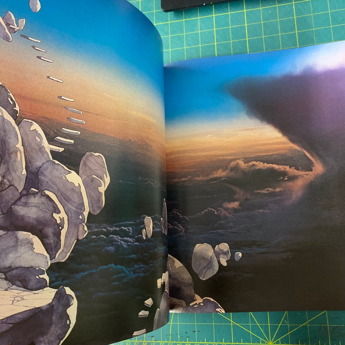 Magnetic storm – Art of Roger Dean