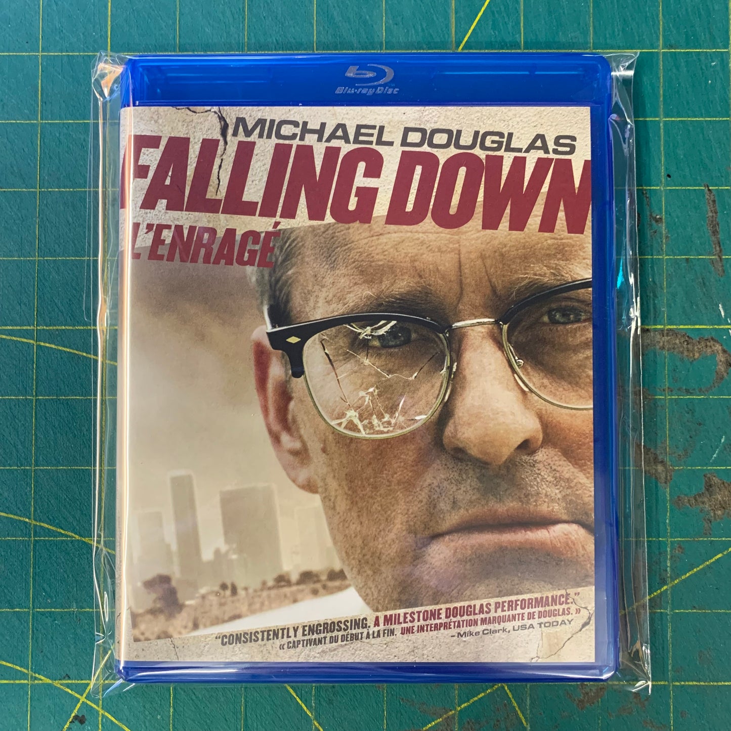 Falling Down (L'Enragé)