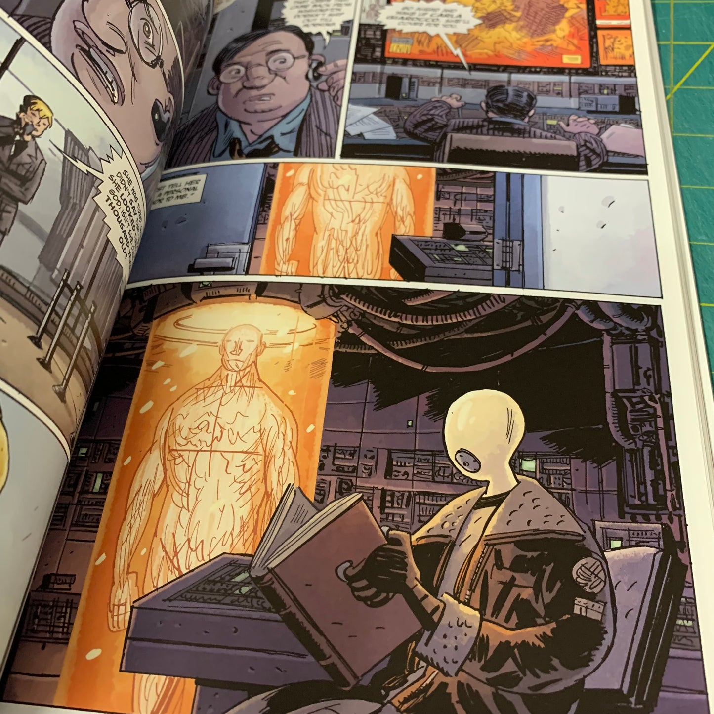 B.P.R.D. — Hell on Earth