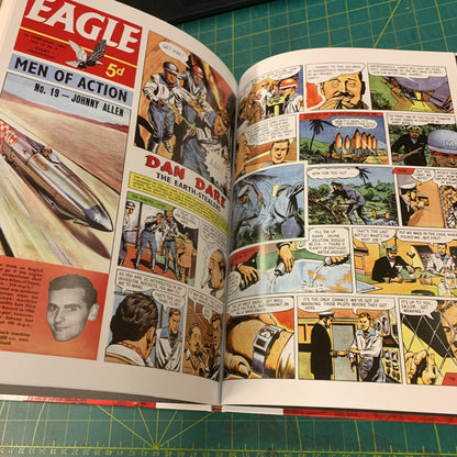 Dan Dare Pilot of the Future — The Earth Stealers