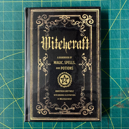 Witchcraft — Handbook of Magic, Spells ans Potions