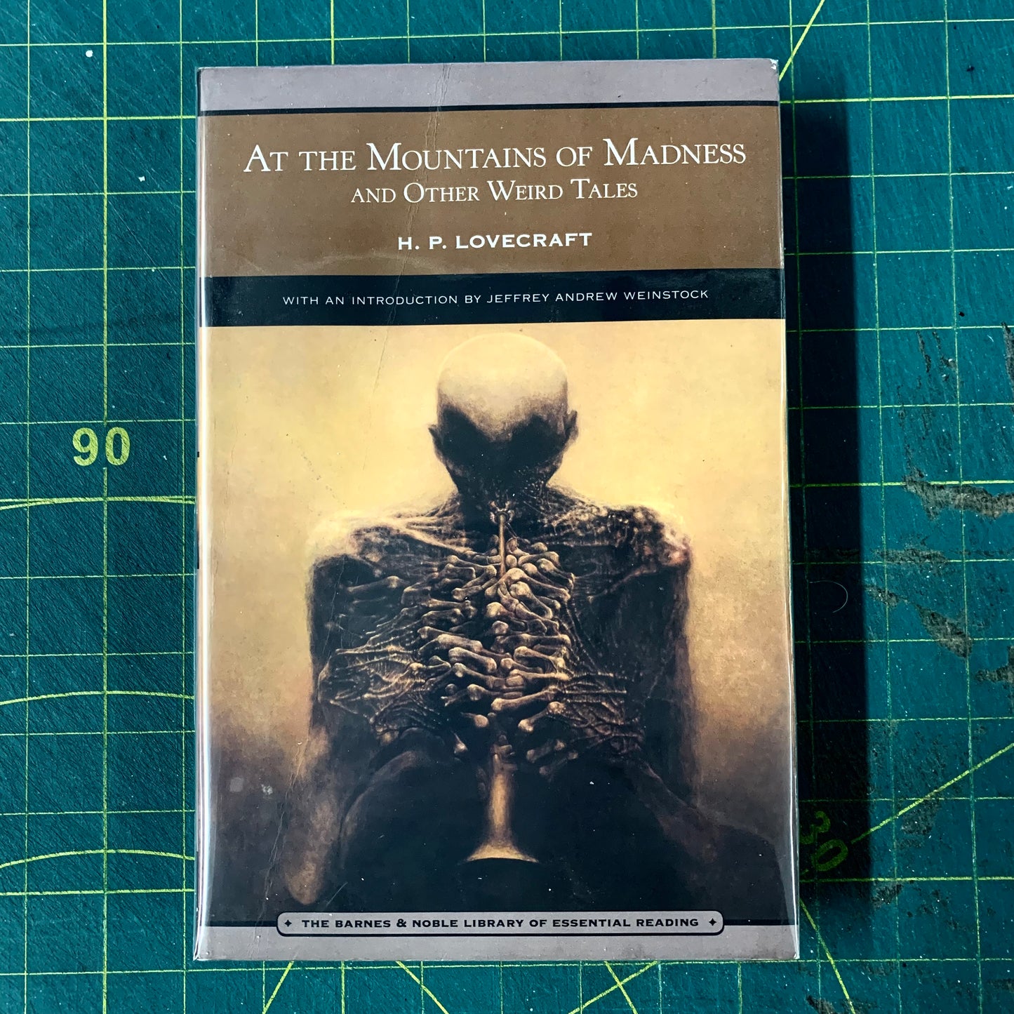 At the mountains of madness – HP Lovecraft