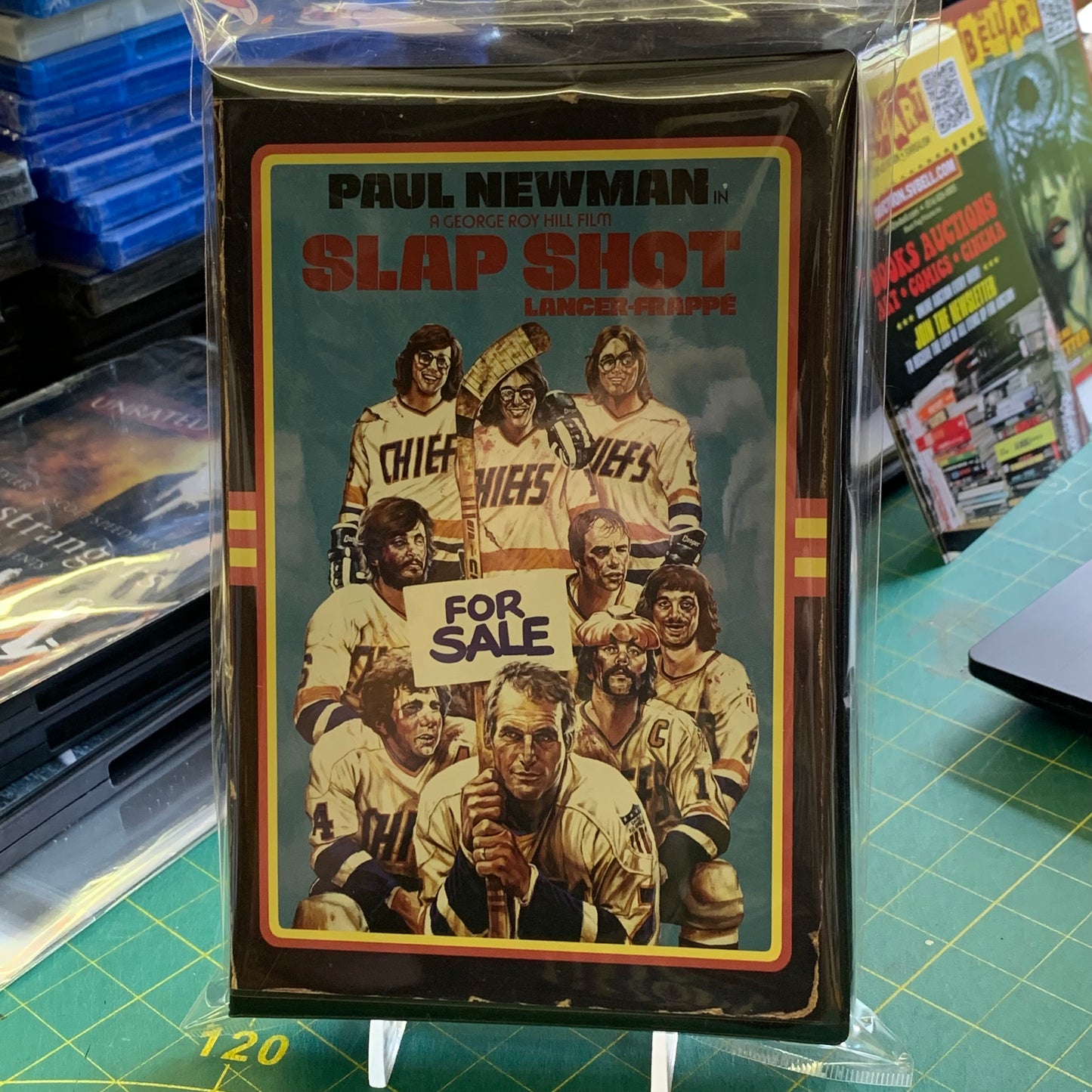 Slap Shot / Lancer-Frappé (Bluray in VHS retro box)
