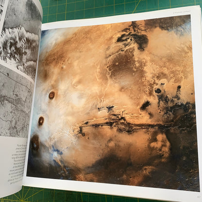 Objectif Mars: L'Histoire illustrée de la conquête martienne