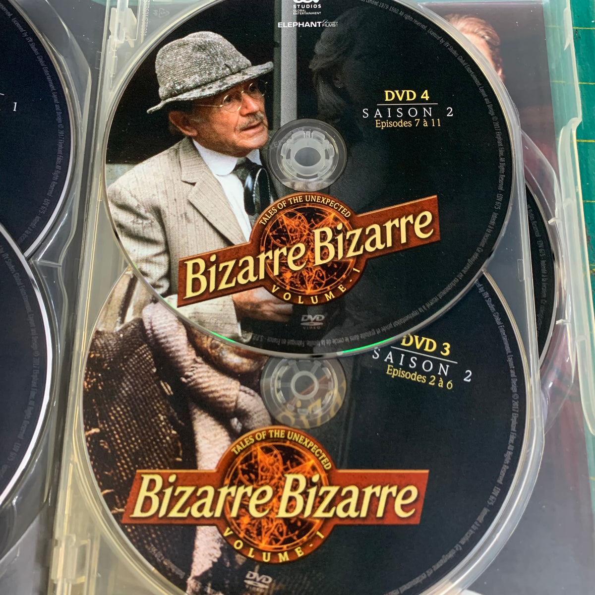 Bizarre Bizarre (Volume 1: 25 épisodes)