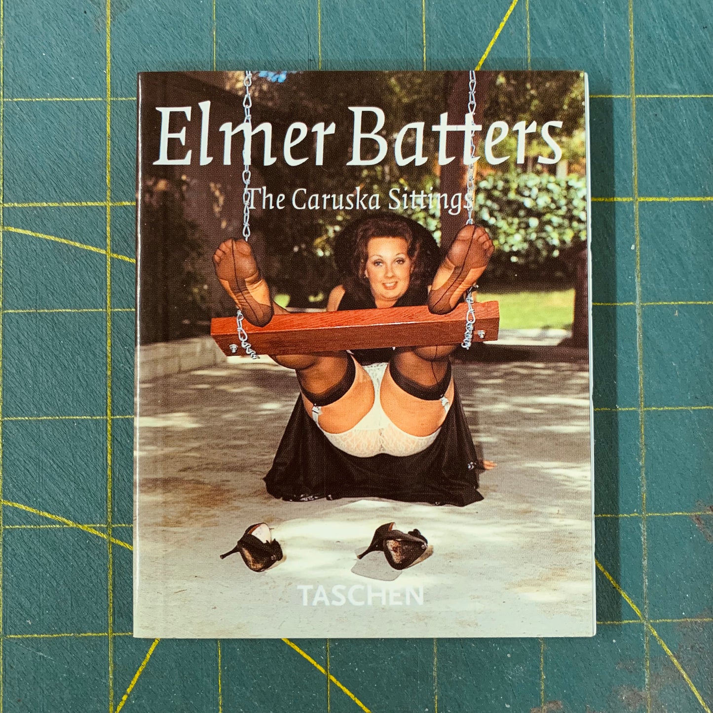 Elmer Batters — The Caruska Sittings (Taschen amuse-gueule)