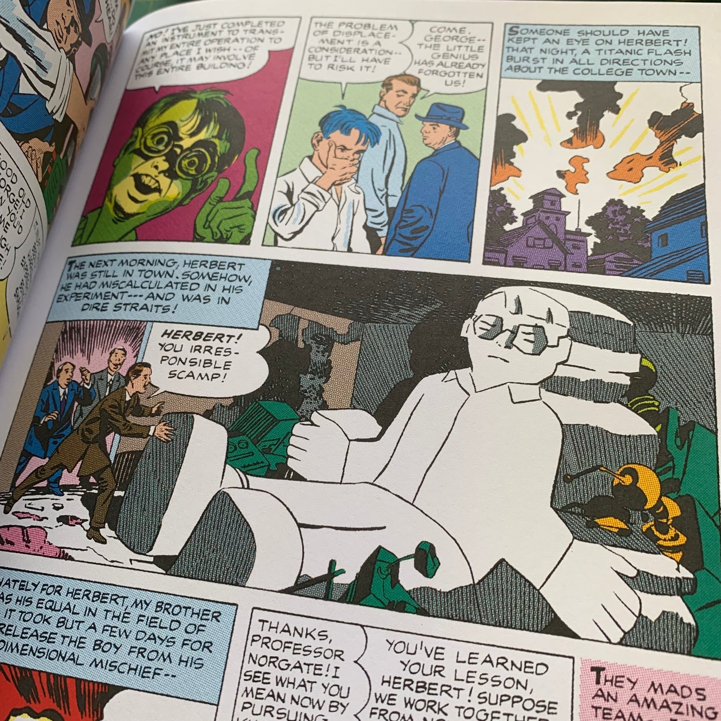 Science Fiction - The Simon and Kirby library