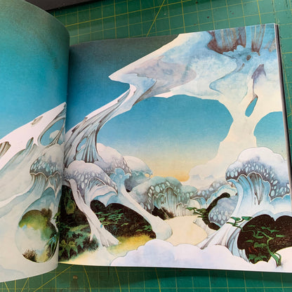 Views : Art and Industrial Design of Roger Dean