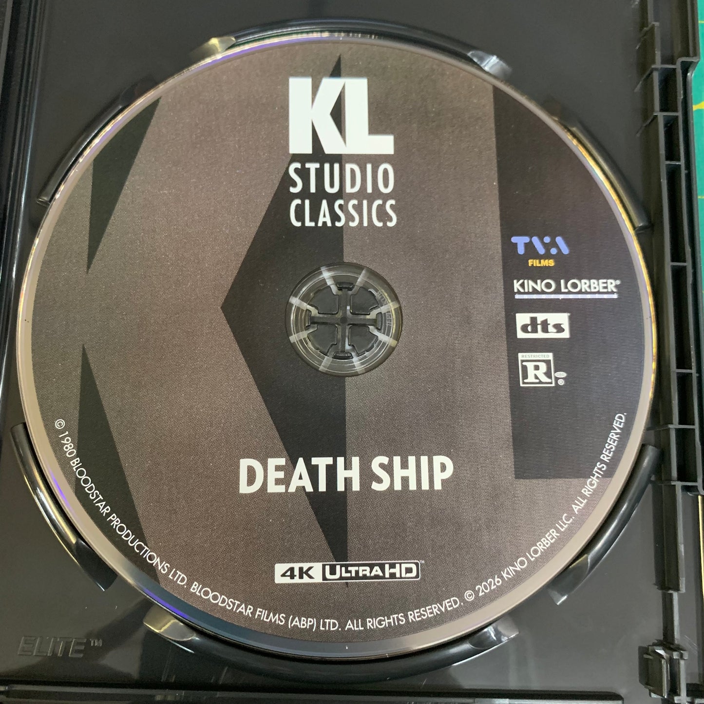 Death Ship (4K UHD)