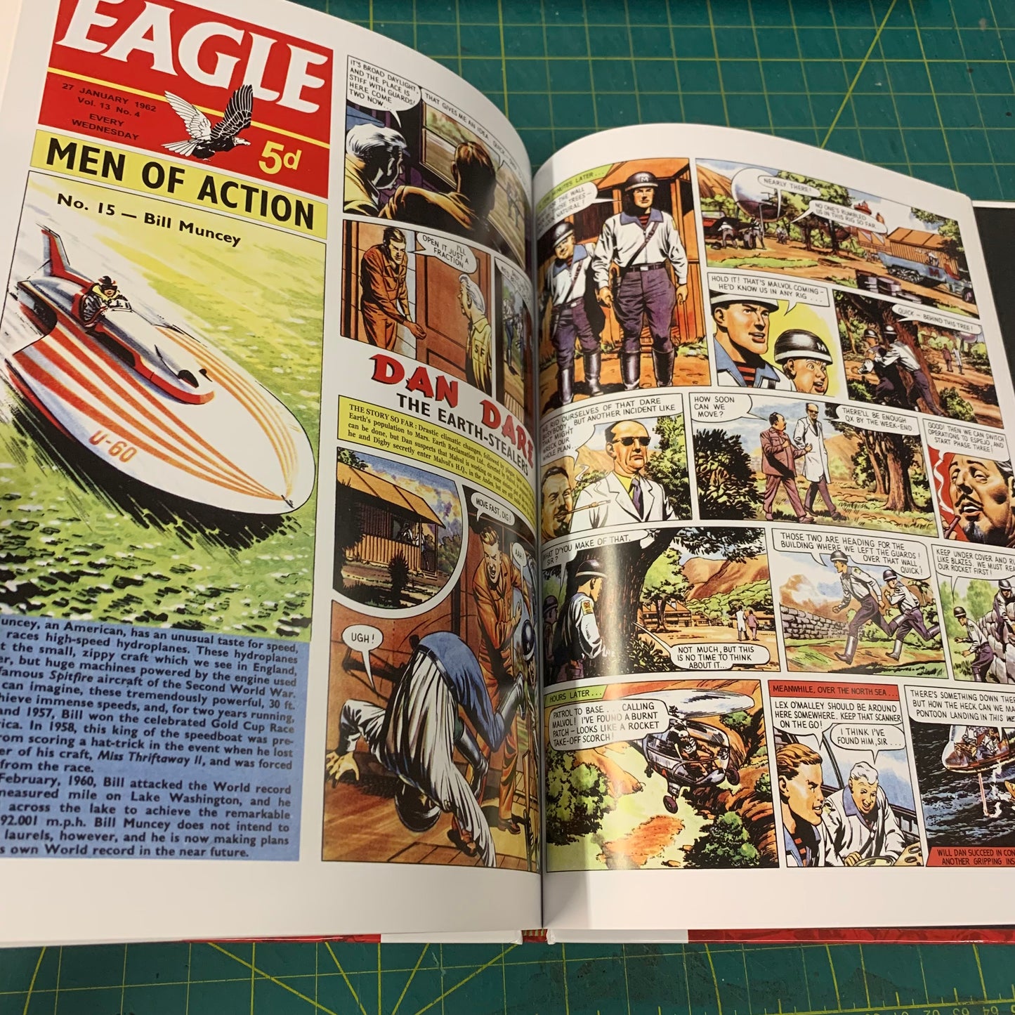 Dan Dare Pilot of the Future — The Earth Stealers