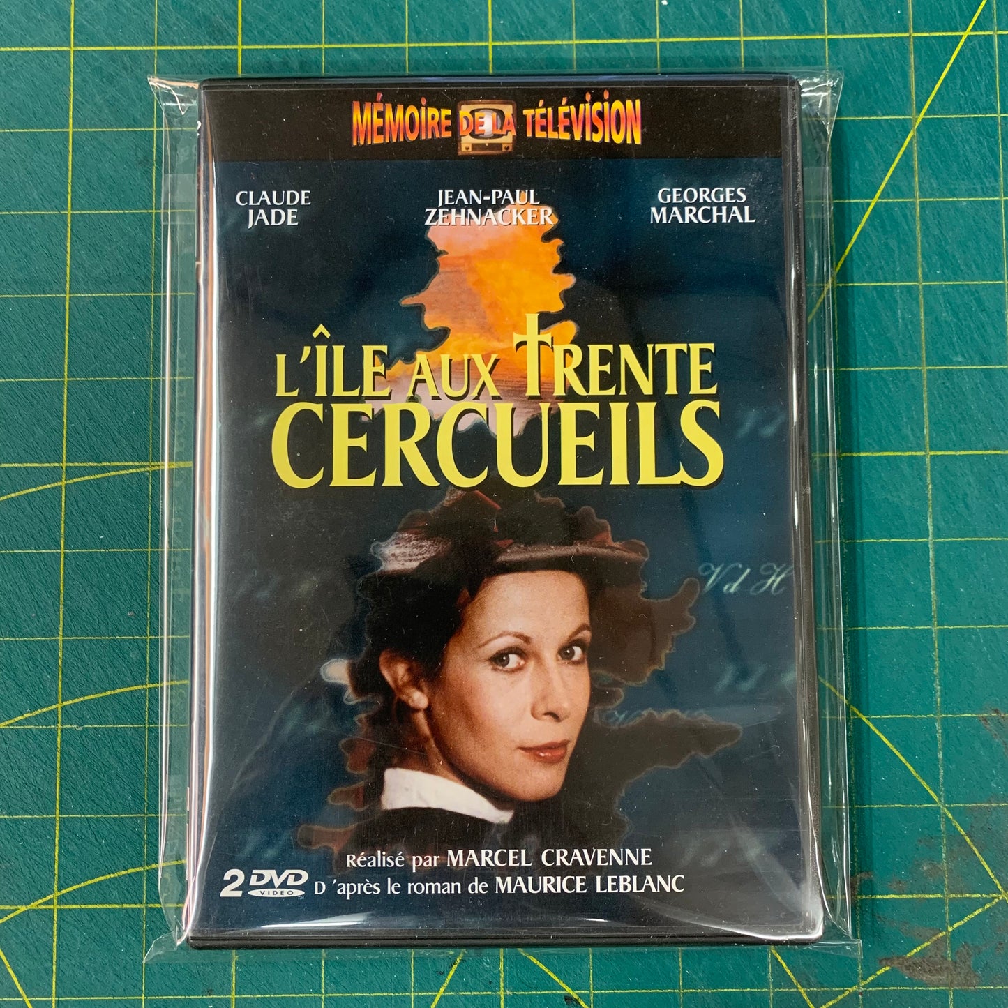 L'île aux Trente Cercueils
