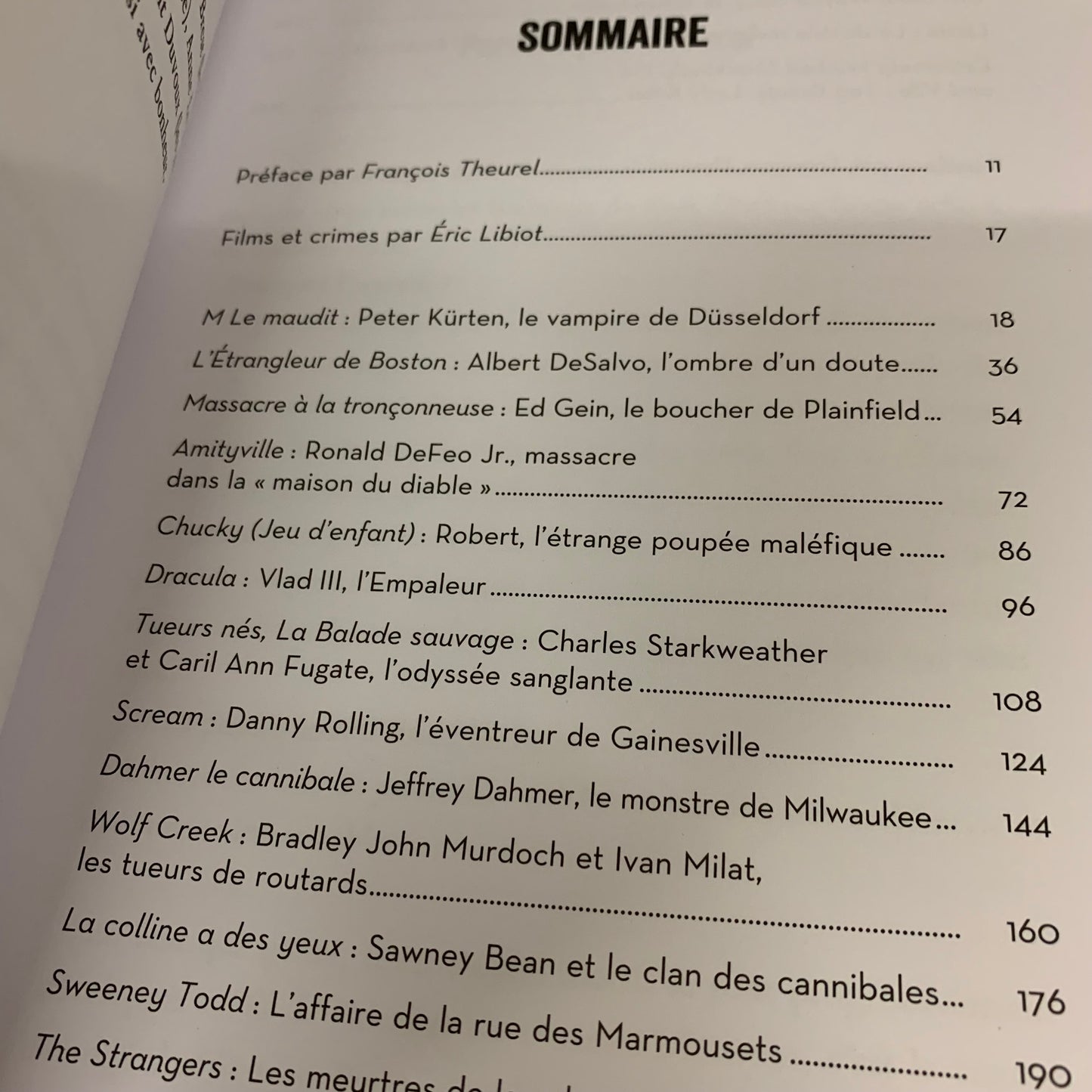 Écran Noir — Les histoires vraies derrière les films d’horreur