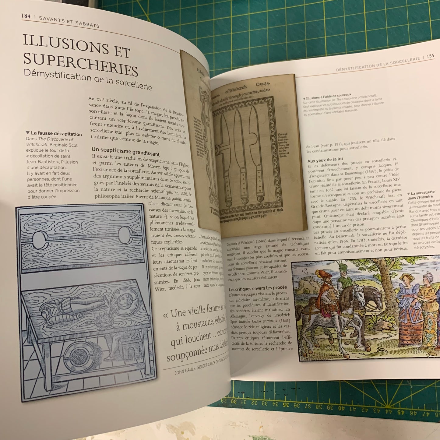 Le grand livre de la Sorcellerie, des Sciences Occultes et de la Magie