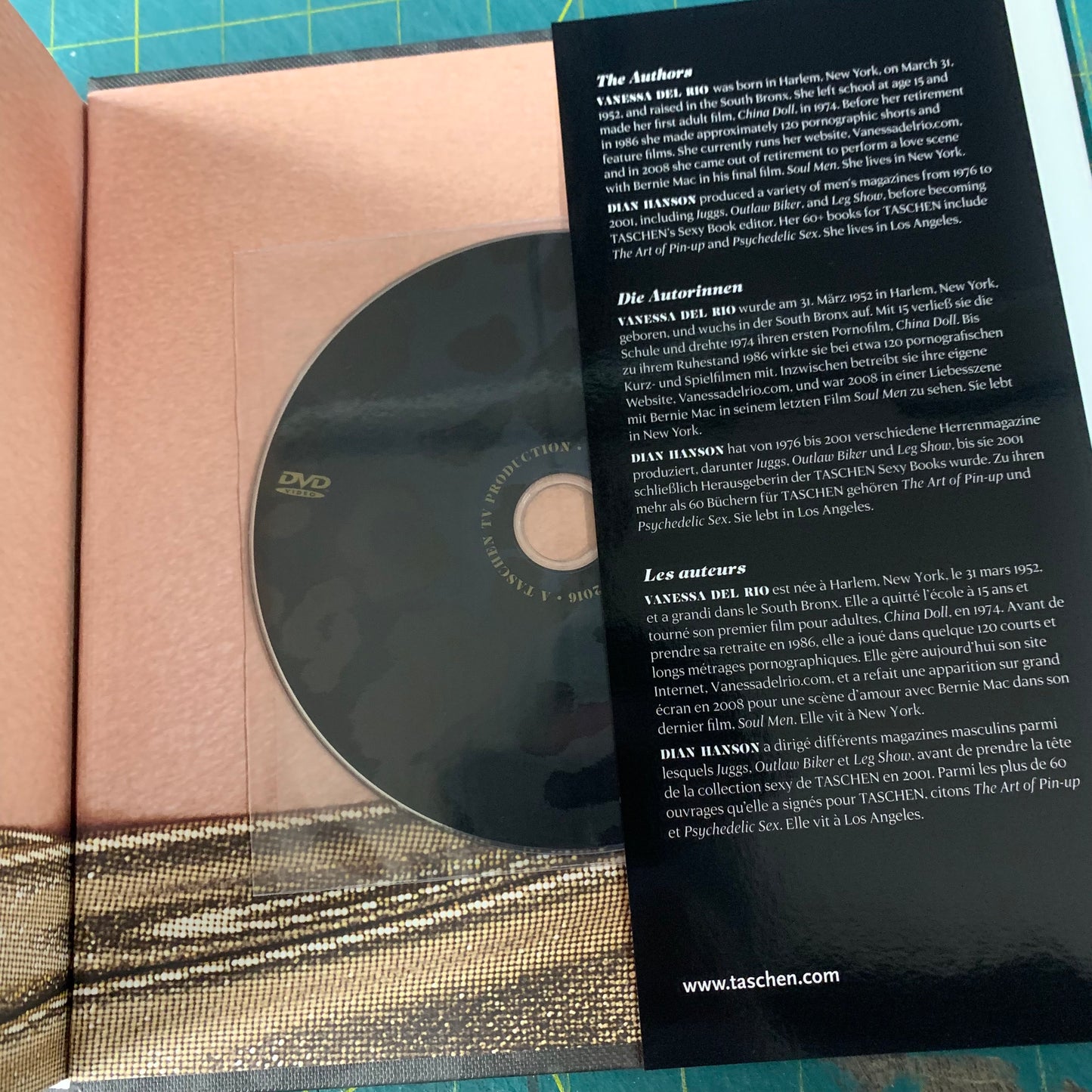 Vanessa del Rio - Fifty years of slightly slutty behavior (Slipcase/DVD)