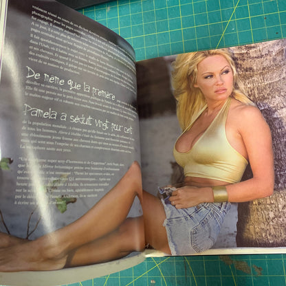 Pamela Anderson (Newlook France)
