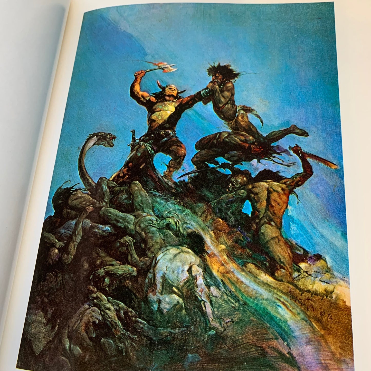 The Fantastic Art of Frank Frazetta — Book 1