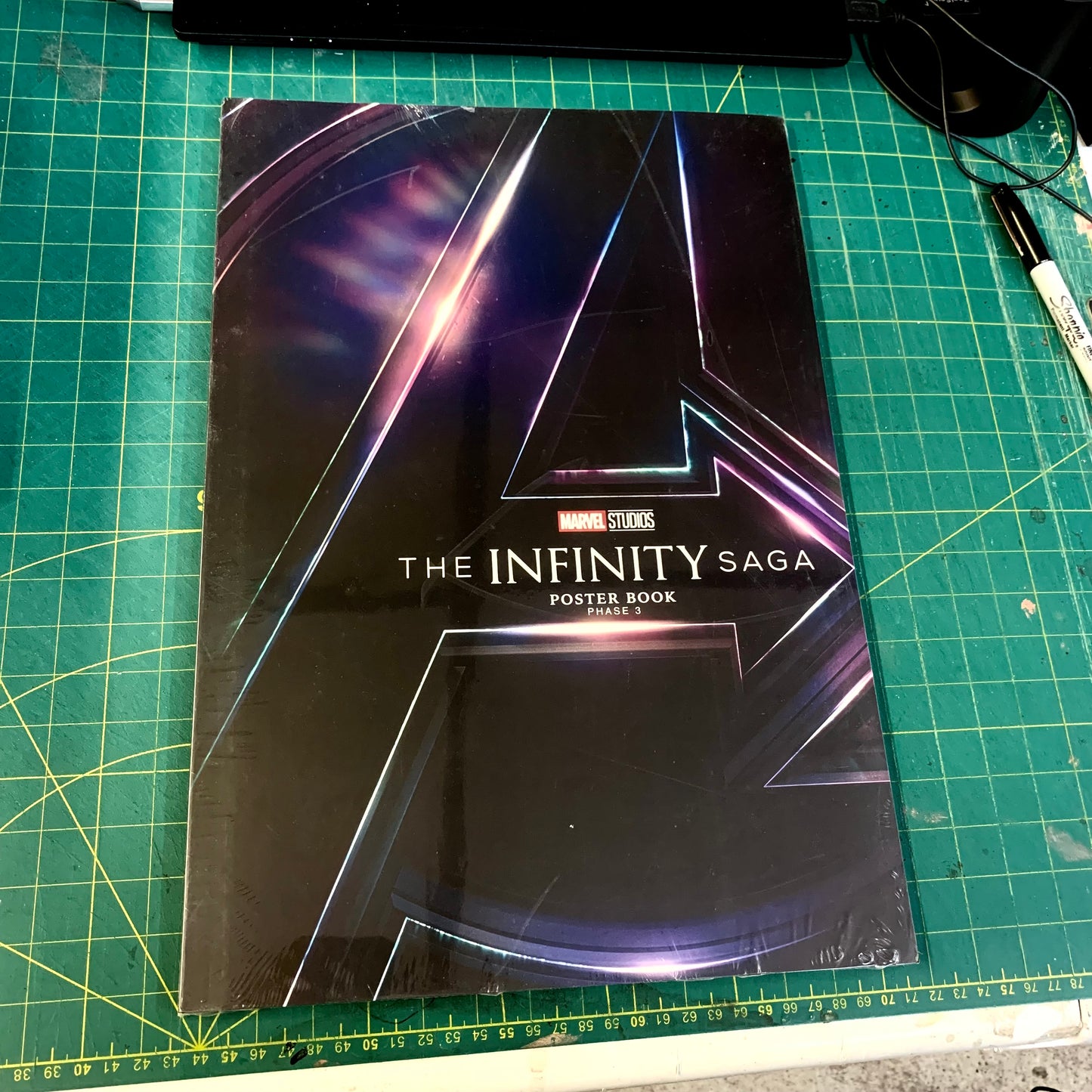 Marvel's The Infinity Saga Poster Book: Phase 3