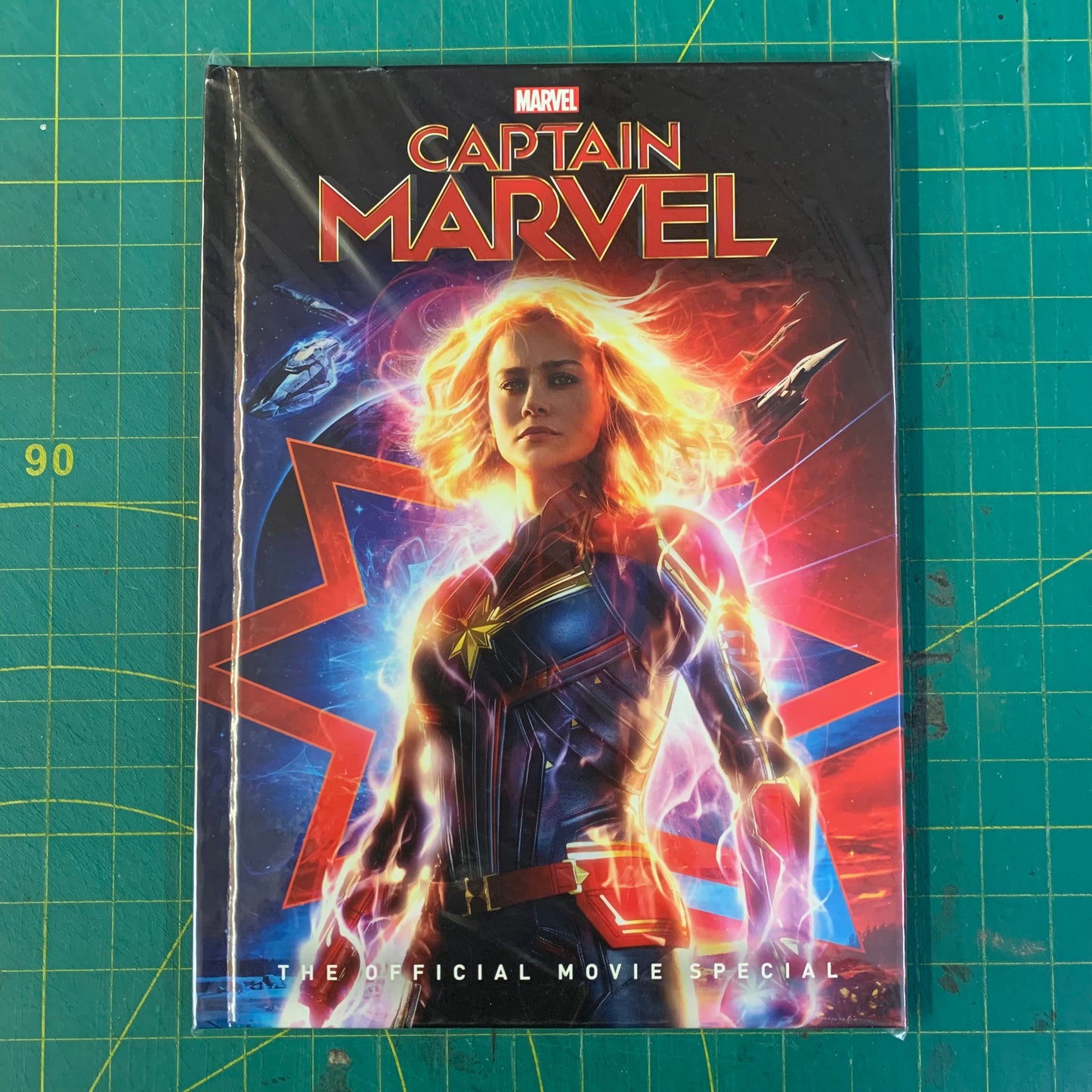 Captain Marvel The Official Movie Special Book