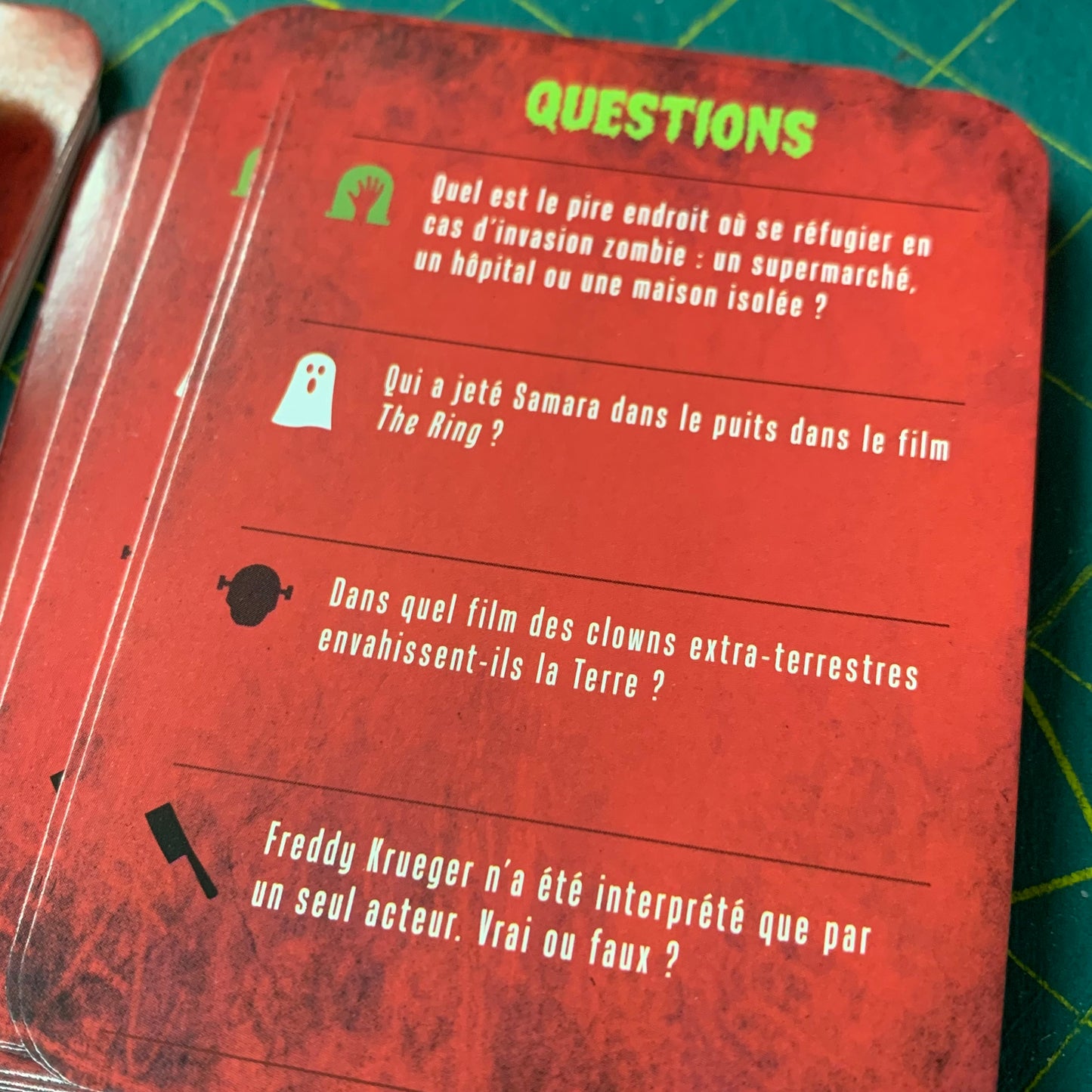 Scary Party — Survivrais-tu à un Film d’Horreur?