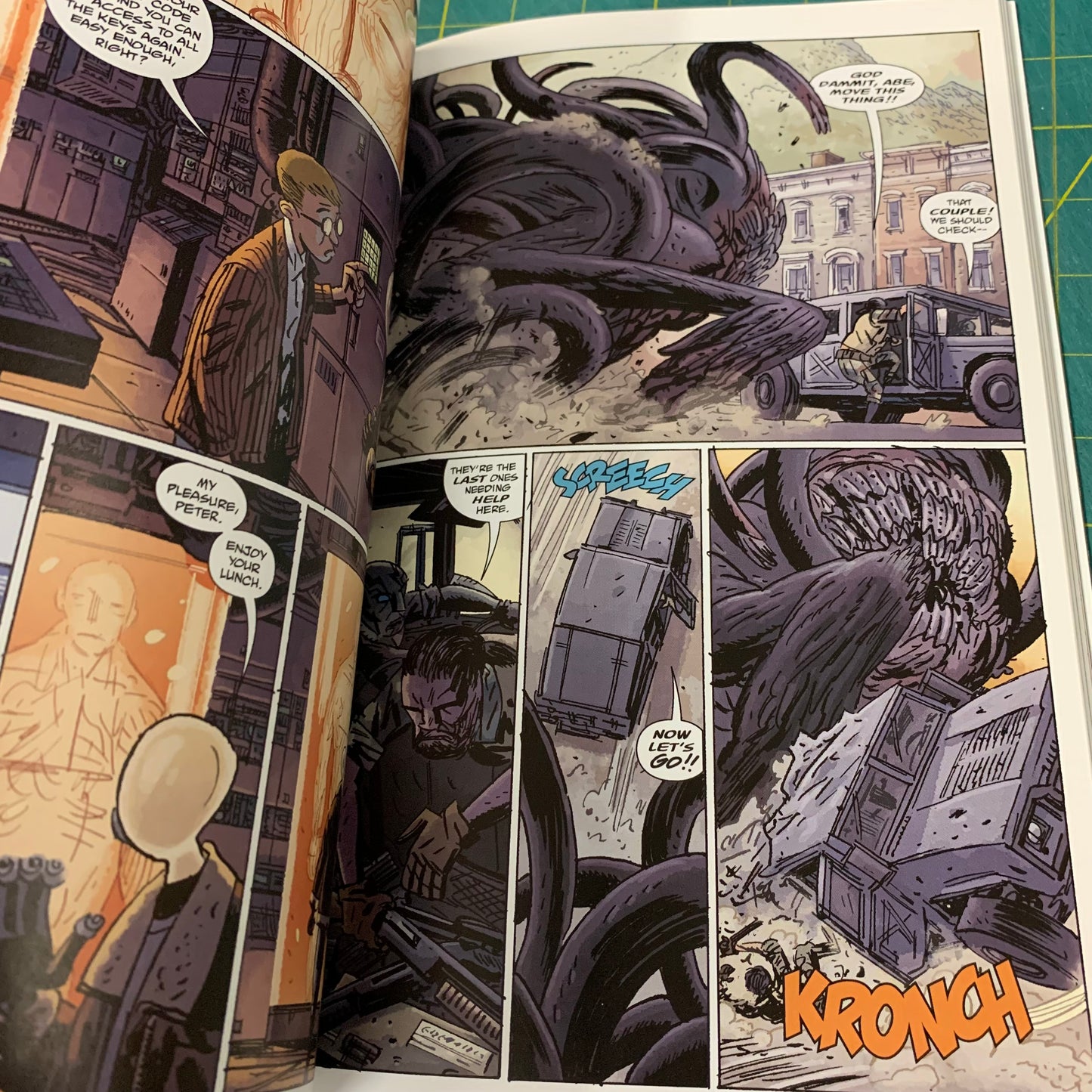 B.P.R.D. — Hell on Earth