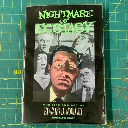 Nightmare of ecstasy – The life and art of Ed Wood Jr.