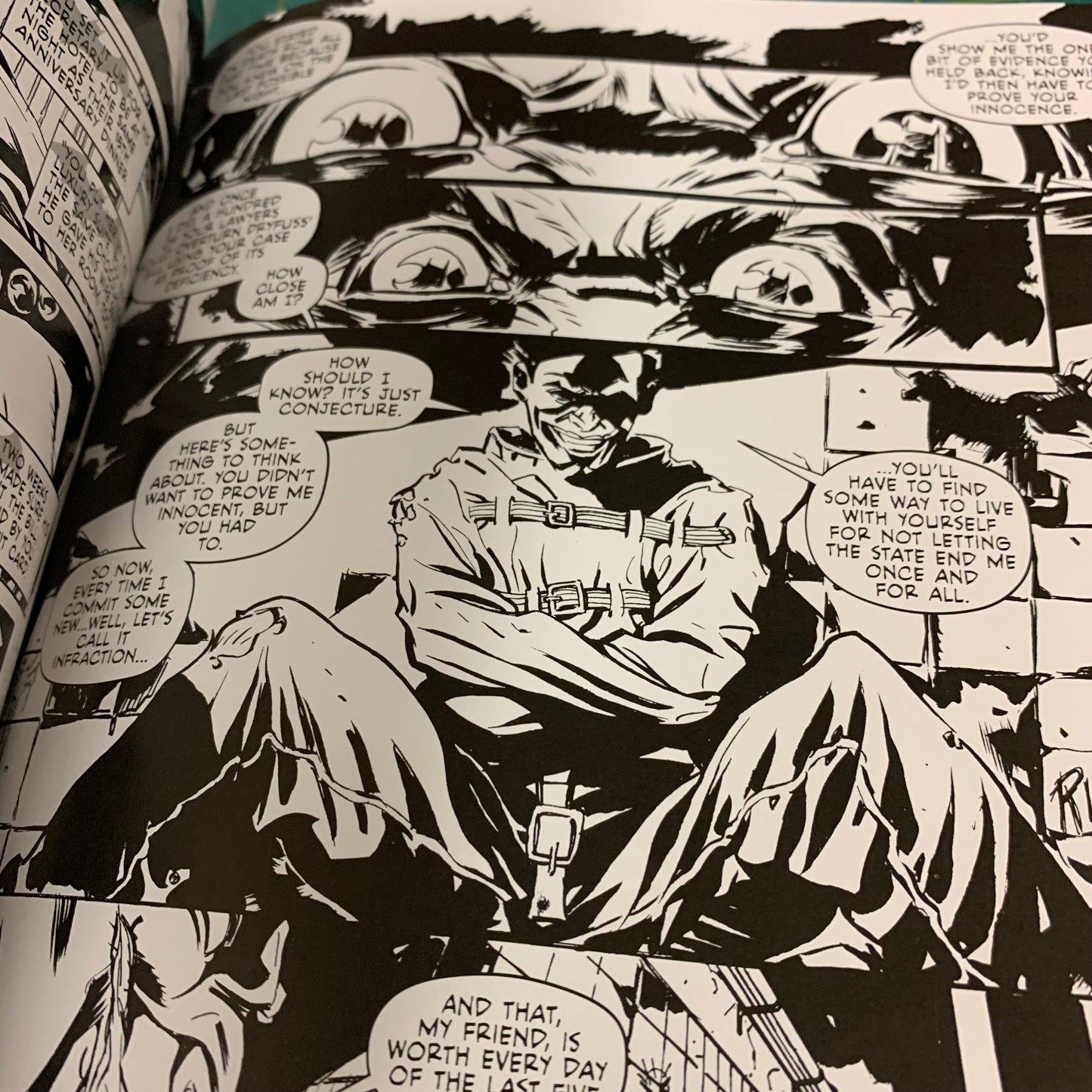 Batman Black and White — Volume 4