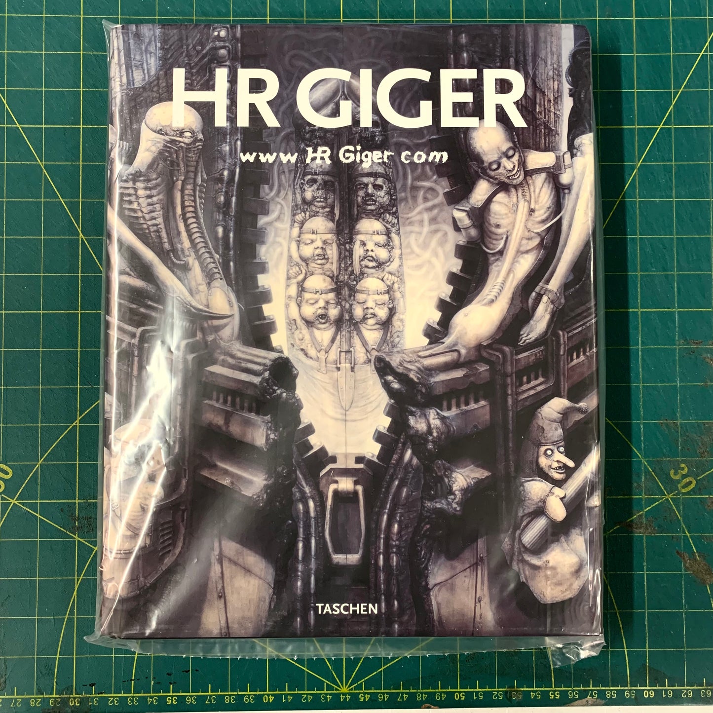www HR Giger com