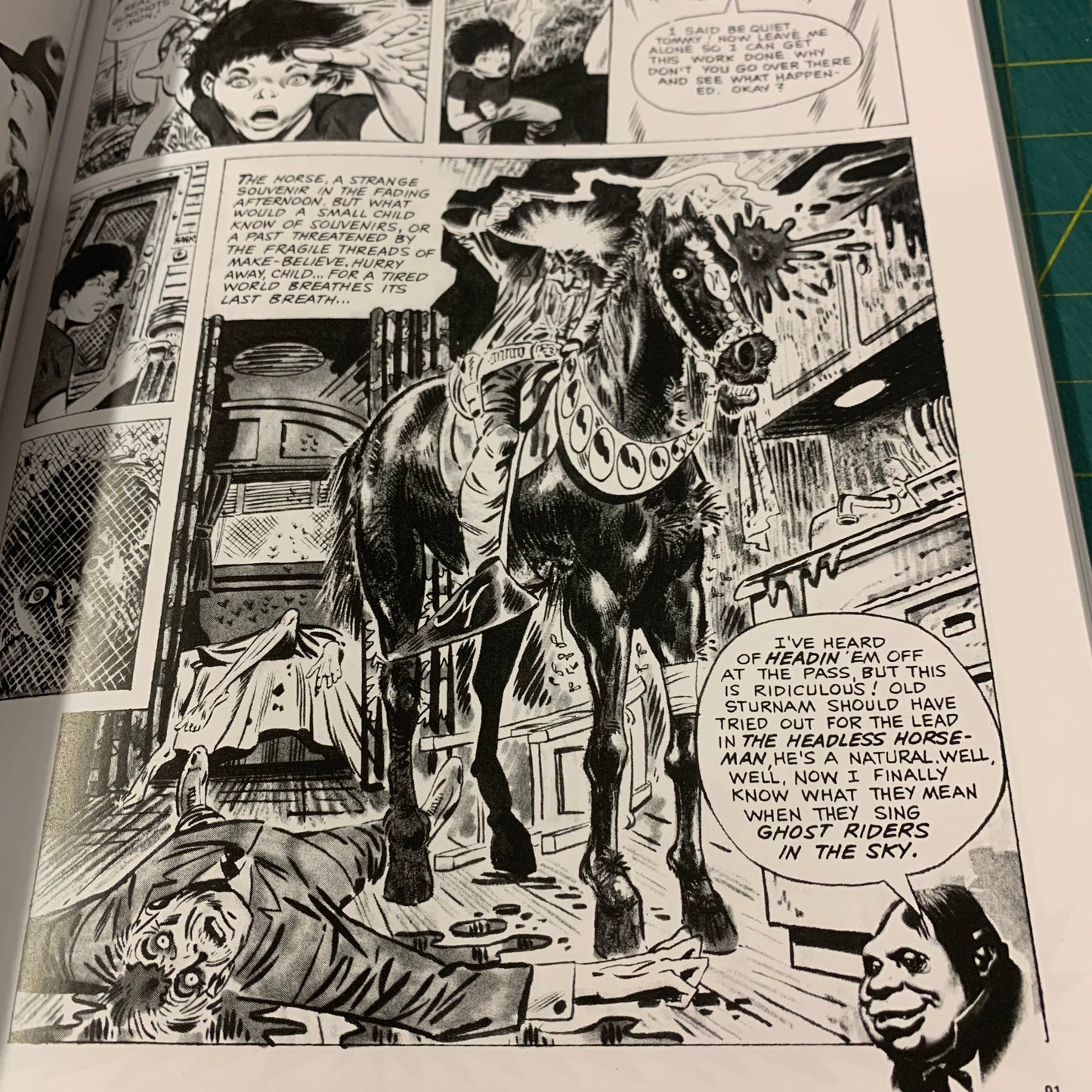 Eerie volume 9 — Nos. 42-46