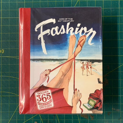 Fashion — Ads of the 20th Century