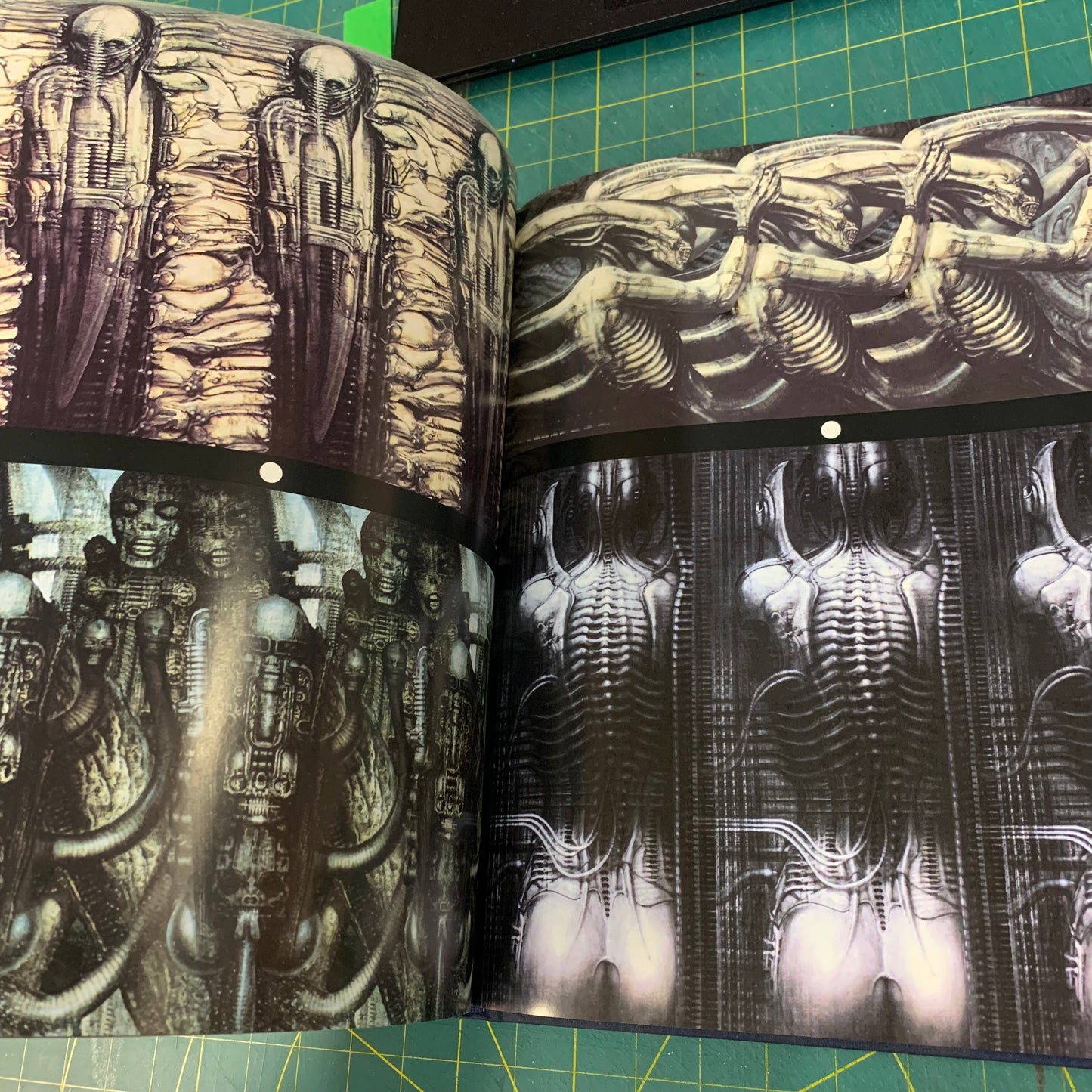 www hr giger com 666 (German ed.)