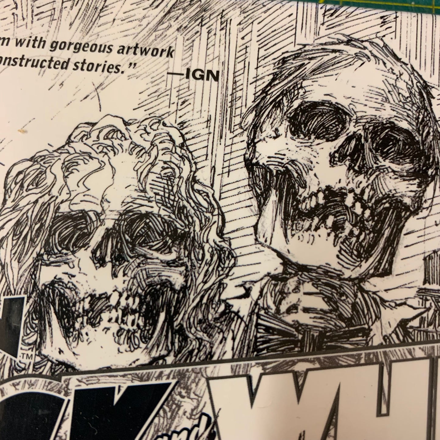 Batman Black and White — Volume 4