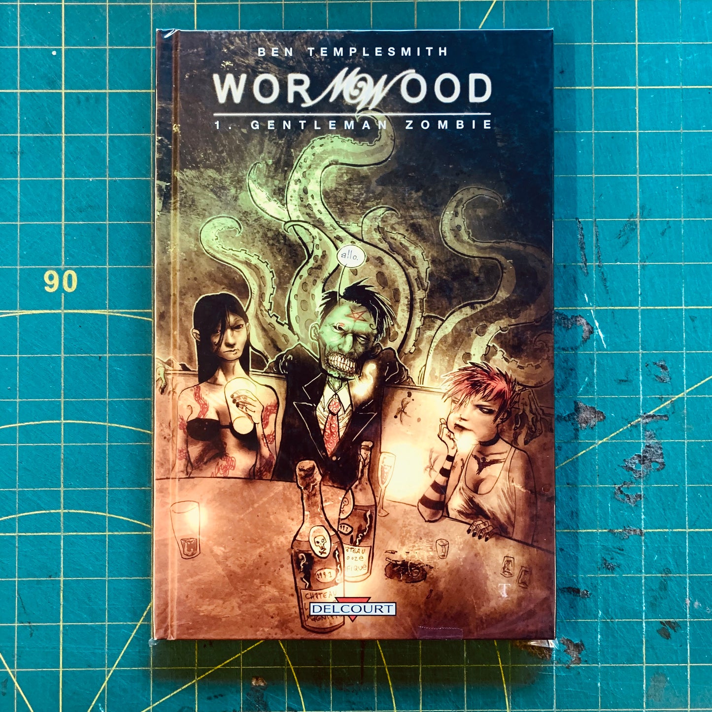 Wormwood T01: Gentleman Zombie