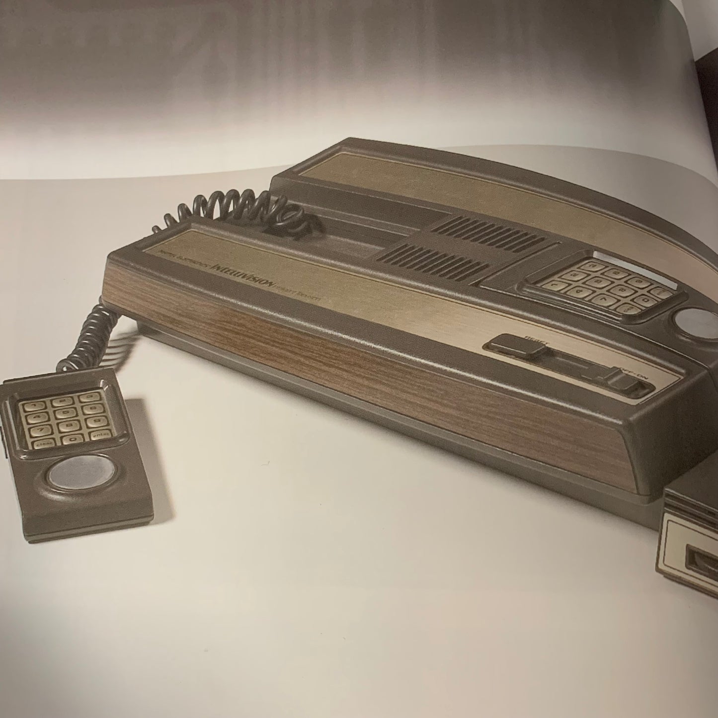 Digital Retro - The Evolution and Design of the Personal Computer