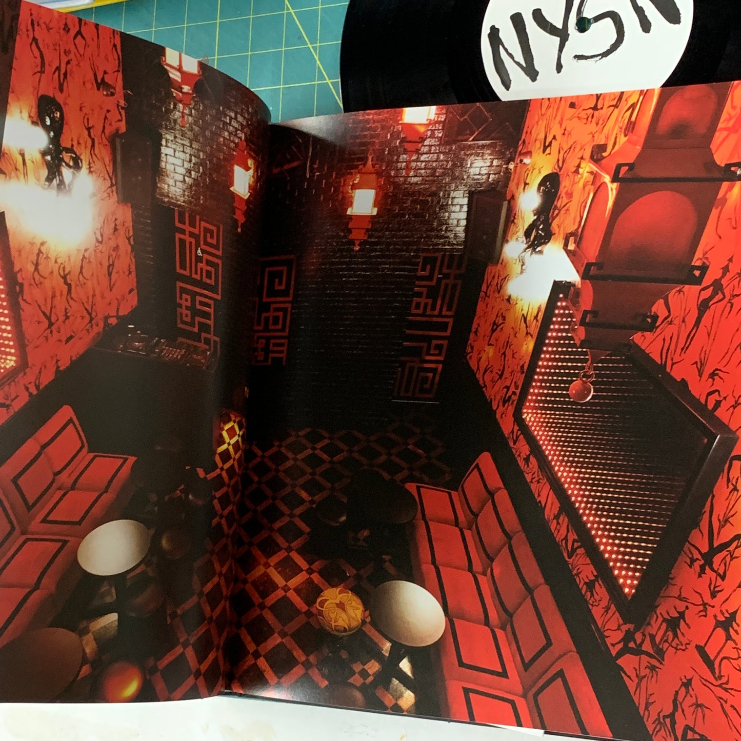 New York Secret Nights (Livre + vinyle)