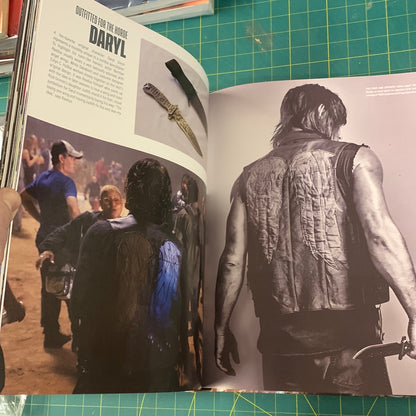 The art of The Walking Dead universe
